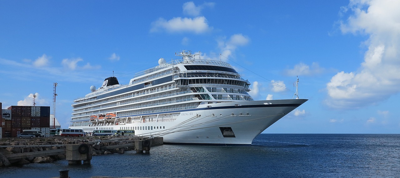 Ocean Upper Premium Cruises