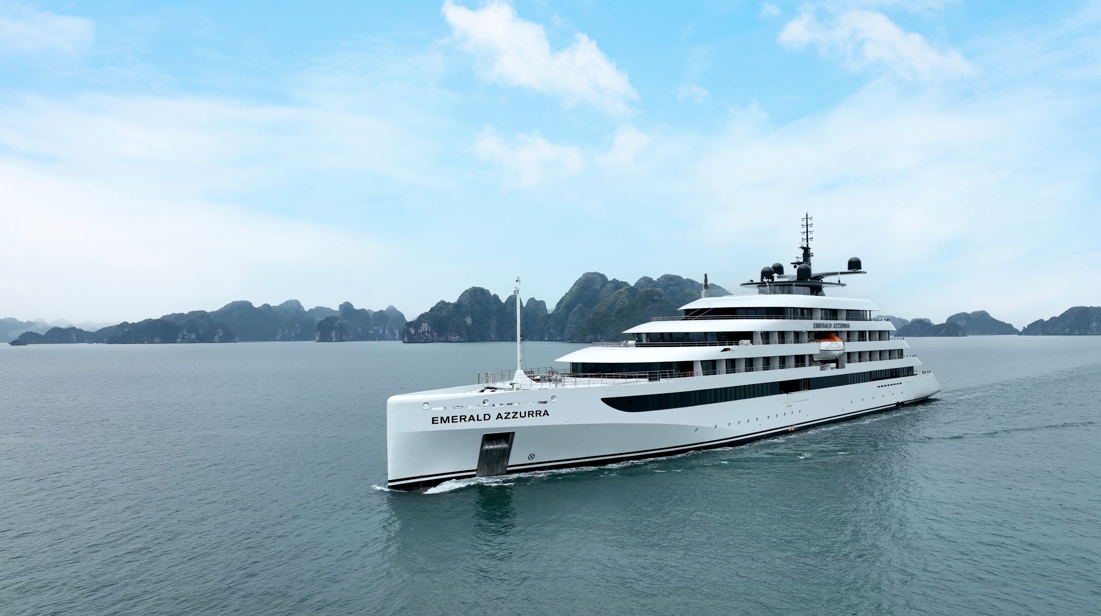 Emerald Azzurra