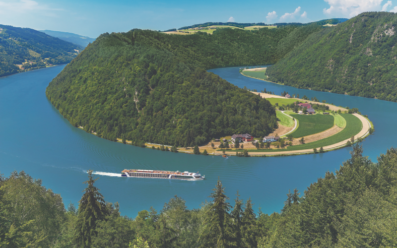 Sail the Iconic Danube River in 2025 – A Journey Through History & Beauty