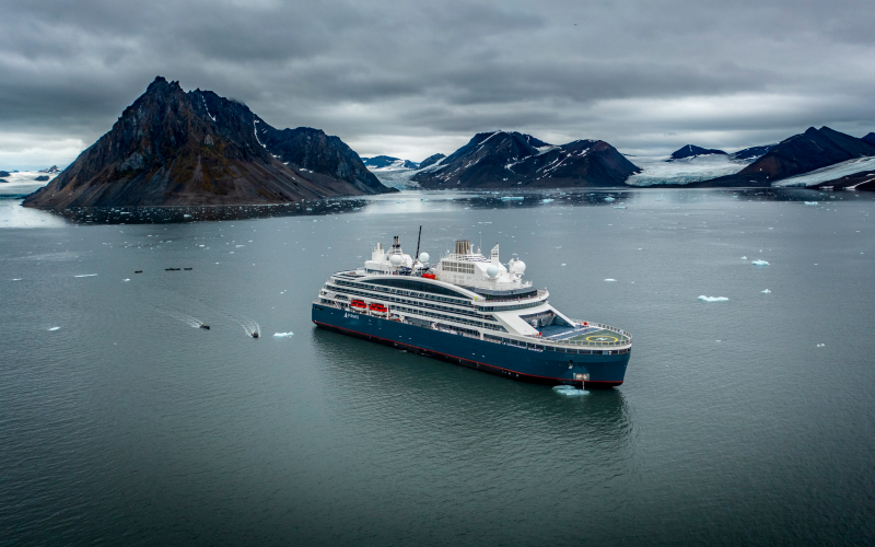 Complimentary Pre- or Post-Programs in Panama with Ponant