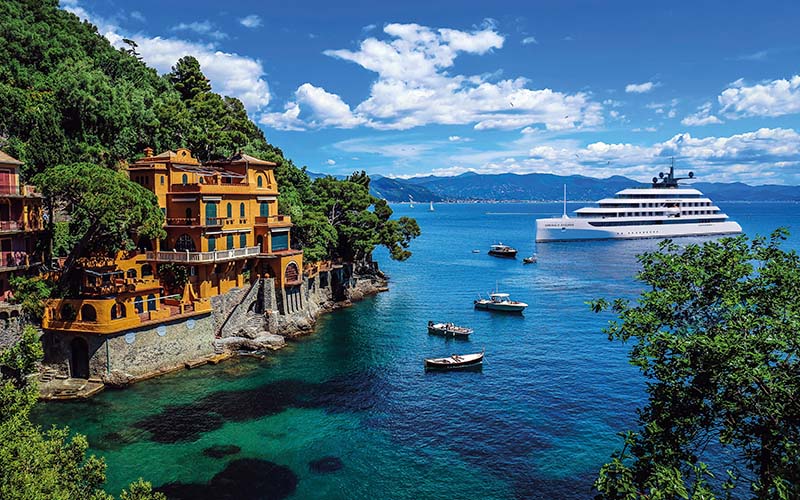 Emerald Yacht Cruises: Sail Away for Half Price & Save Up to $5,000 per Suite!
