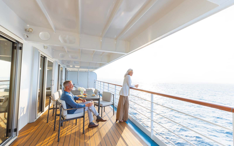 Enhance Your Scape: Choose between Up to $2,000 Shipboard Credit or Up to Free 2-Category Suite Upgrade with Regent Seven Seas