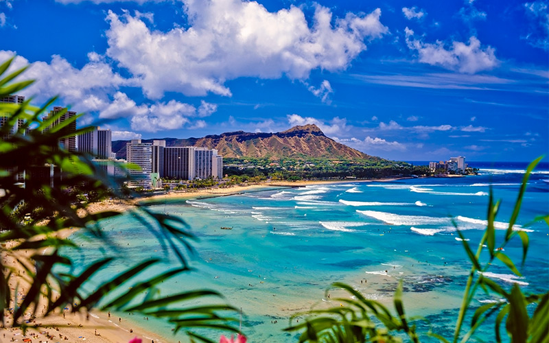 Experience Hawaii Onboard A Luxury Cruise
