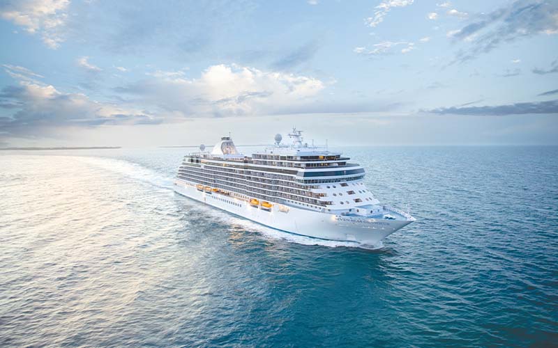 Free 2-Category Suite Upgrade & Up to $1,100 Shipboard Credit | Regent Seven Seas Cruises