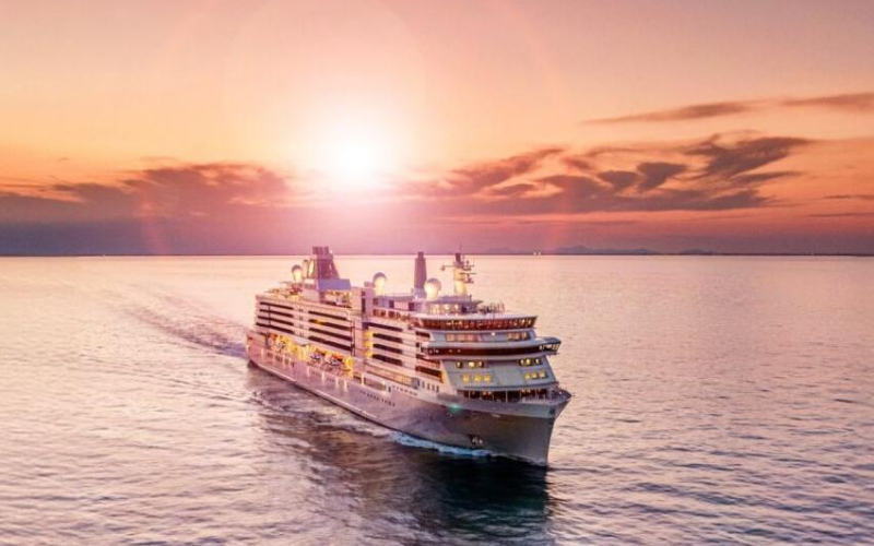 October Flash Sale: Up to $5,000 Savings & Up to $600 Onboard Credit with Silversea