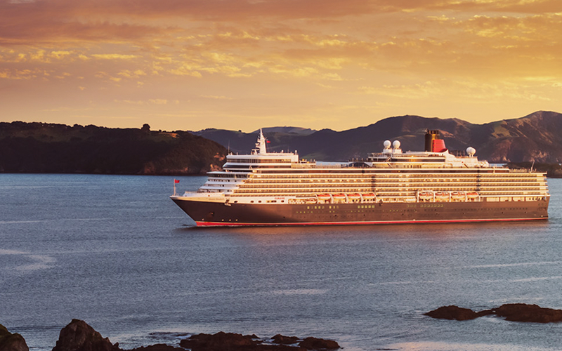 Save Up to 30% Off plus up to $2,000 Onboard Credit with Cunard