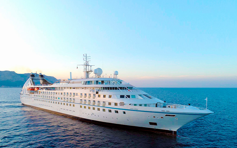 Up to $1,000 Onboard Credit or Unlimited Beverage Package with Windstar Cruises
