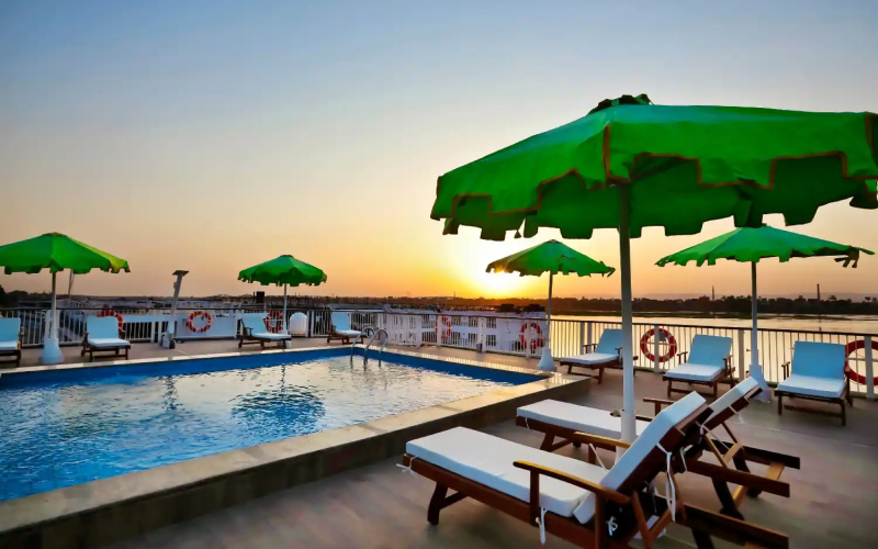 Up to $2,500 per stateroom on select 2025 and 2026 sailings with Amawaterways