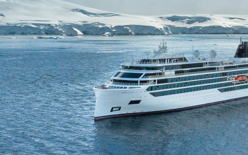 Up to Free International Airfare, Up to $25 Deposit and Up to $200 Onboard Credit on River, Ocean and Expedition Cruises with Viking